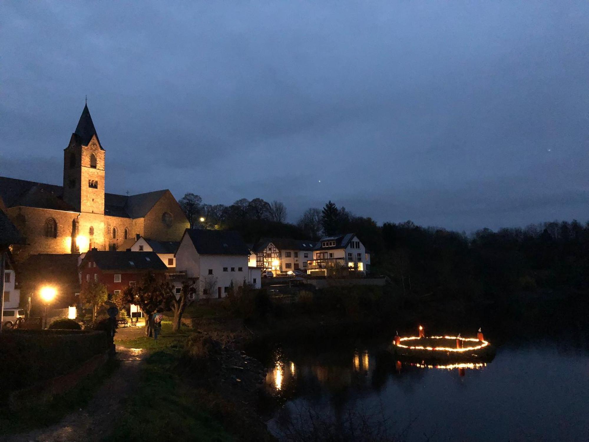 Ferienhaus Eifelstuben Mit Charme - Bauernstube Vulkaneifel - Naehe See Und Burgruine Ulmen Exteriör bild