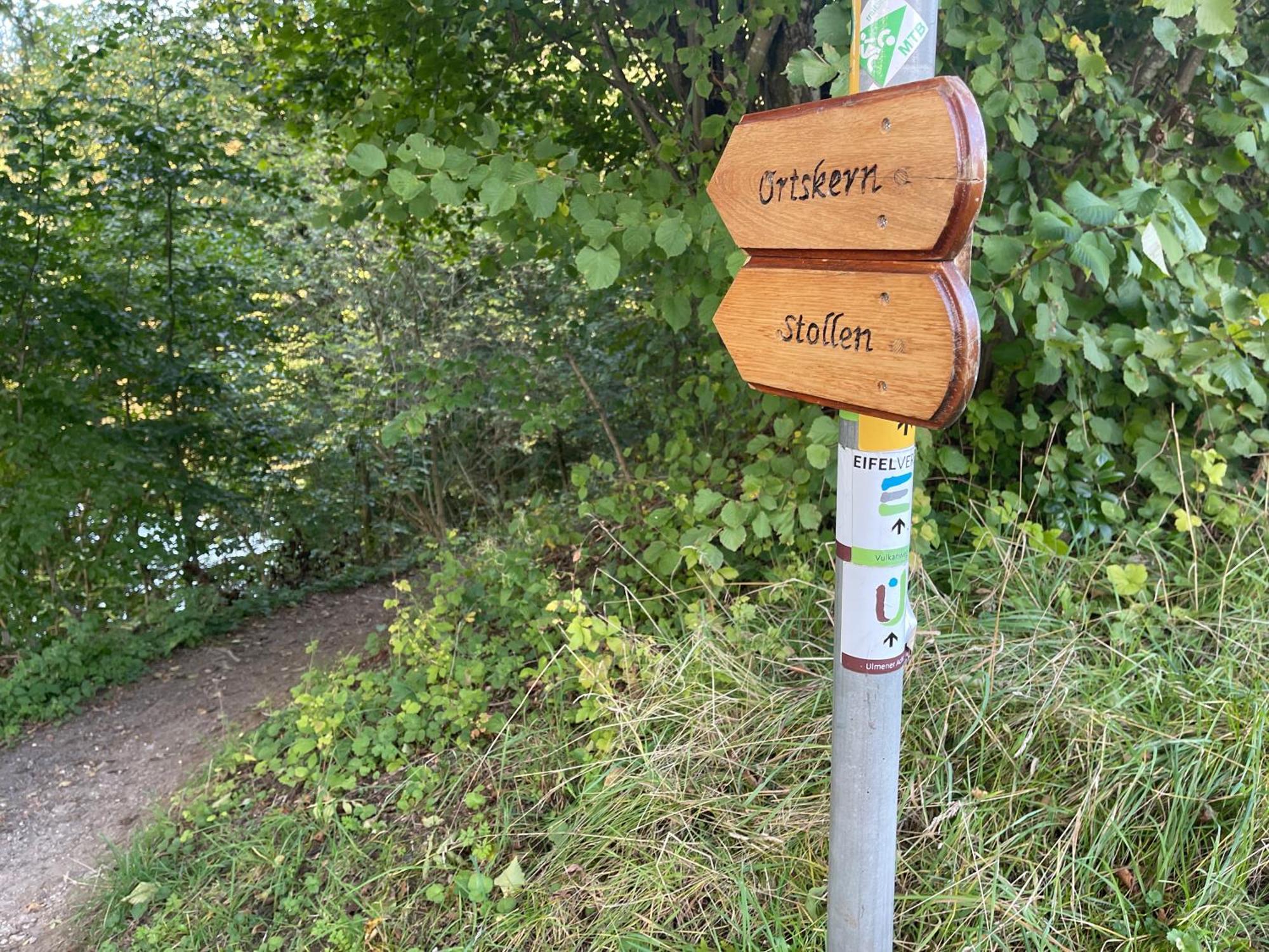 Ferienhaus Eifelstuben Mit Charme - Bauernstube Vulkaneifel - Naehe See Und Burgruine Ulmen Exteriör bild